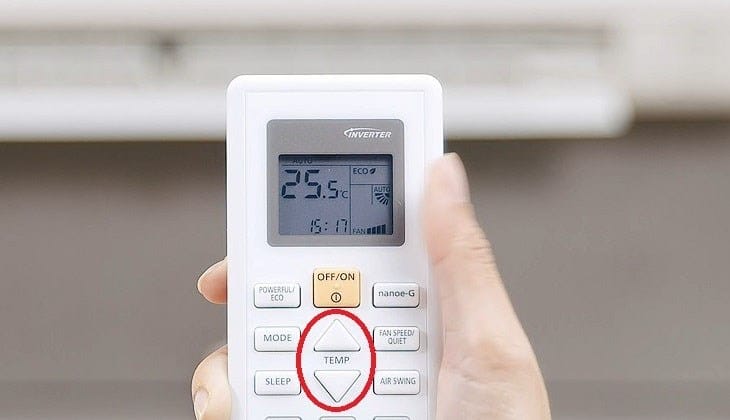 Nhấn nút TEMP trên điều khiển để thay đổi nhiệt độ